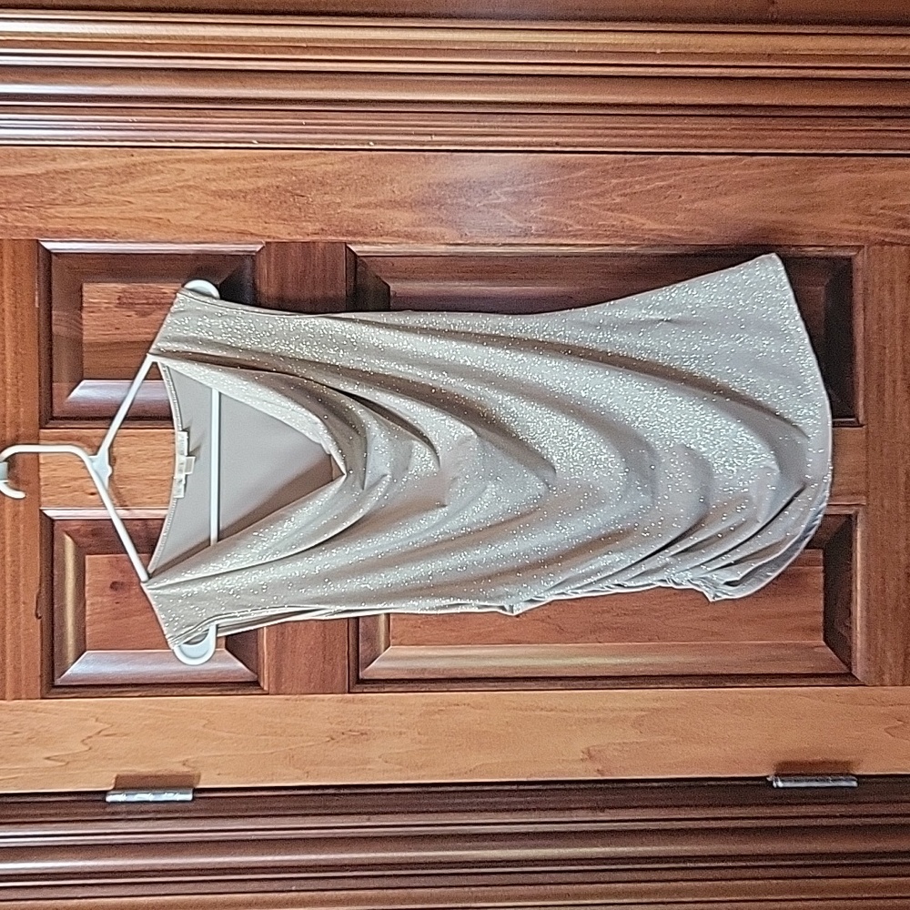 Boston Proper Gold Tank Blouse Size M